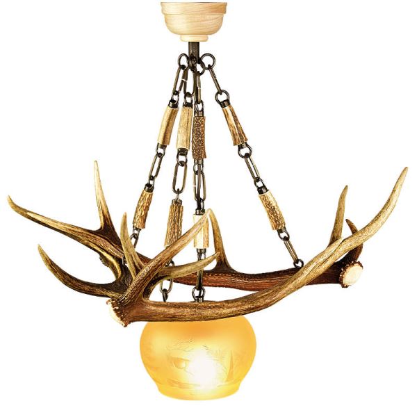 Lampadario con vere corna di cervo. Luci: 1xE27 M: 50x50x55cm 1530